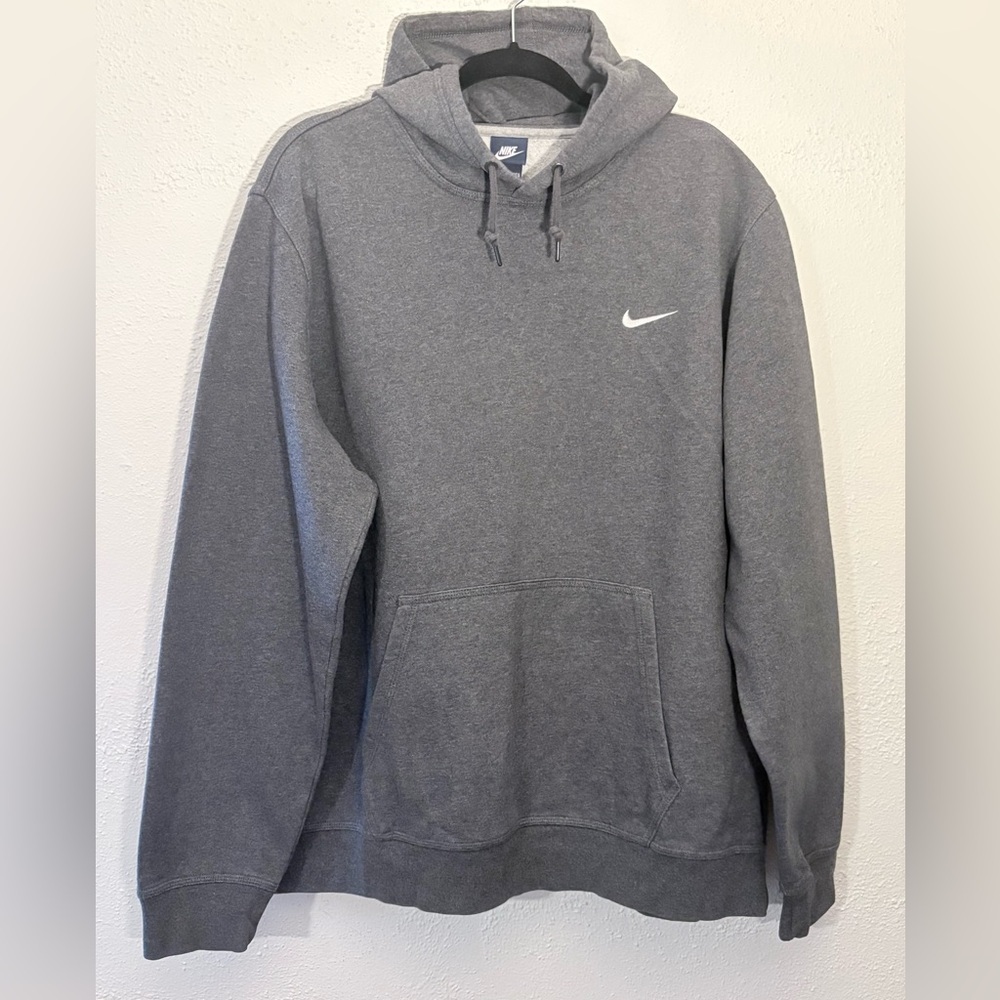 Nike Hoodie Mens XXL Sportswear Club Gray Fleece Swoosh Y2K Active Wear